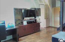 De vanzare apartament 2 camere, 80 mp, terasa, garaj, zona semicentrala!