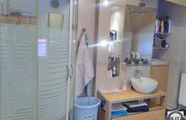 De vanzare apartament 2 camere, 80 mp, terasa, garaj, zona semicentrala!