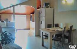 De vanzare apartament 2 camere, 80 mp, terasa, garaj, zona semicentrala!