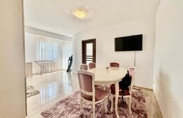 Apartament 3 camere, 55 mp, etaj intermediar, parcare, zona Eroilor