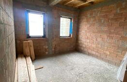 Casa in constructie, in Sanpetru, posibilitate extindere