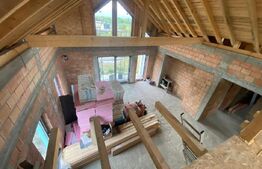 Casa in constructie, in Sanpetru, posibilitate extindere