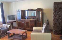 De vanzare apartament 2 camere, 80 mp, boxa subsol, zona strazii Horea