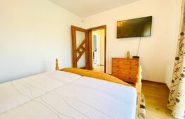Casa cu 4 camere, 130 mp, curte privata, terasa, parcare, zona strazii Dunarii