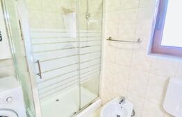 Casa cu 4 camere, 130 mp, curte privata, terasa, parcare, zona strazii Dunarii