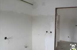 Apartament semifinisat, 60 mp, zona sensului giratoriu, pod amenajabil de 25 mp