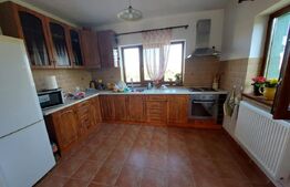 Casa individuala, 240 mp cu teren 1200mp, Dezmir, zona Planoare!