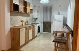 Apartament de 2 camere, 54 mp, parcare, zona Florilor