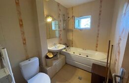 Apartament 3 camere, 70 mp, decomandat, zona strazii Zorilor