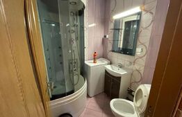 Apartament 3 camere, 70 mp, decomandat, zona strazii Zorilor