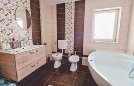 Apartament cu 3 camere, 96mp, terasa 105mp, panorama, zona Vivo