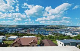 Apartament cu 3 camere, 96mp, terasa 105mp, panorama, zona Vivo