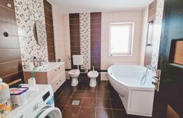 Apartament cu 3 camere, 96mp, terasa 105mp, panorama, zona Vivo