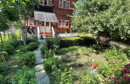 Casă cu 6 Camere în Predeal, cu Vedere Spre Munte