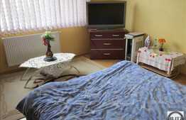 Vanzare 3 camere decomandate, etaj intermediar,106 mp, balcon, zona Lidl!