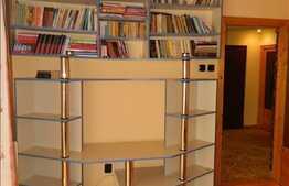 3 camere, 80 mp, decomandat, parcare, zona strazii Parang