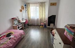 De vanzare casa tip duplex in cartier Izvor