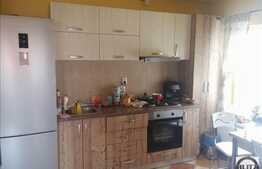 Vanzare mansarda cu 2 camere plus POD, zona Florilor! Parcare inclusa!