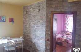 Vanzare mansarda cu 2 camere plus POD, zona Florilor! Parcare inclusa!