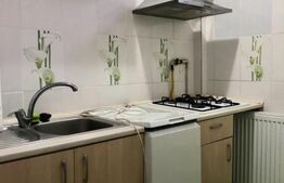 Garsoniera, decomandat, 30 mp, zona strazii Detunata