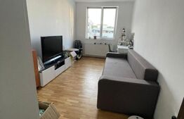 Apartament 3 camere, 2 bai, 62mp, etaj intermediar, parcare, ansamblul Iris