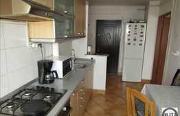 De vanzare apartament 2 camere, 58 mp, decomandat, parcare!