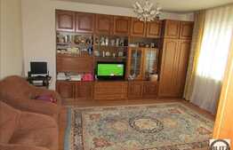 De vanzare apartament 2 camere, 58 mp, decomandat, parcare!