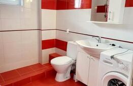 Apartament 3 camere, bucatarie inchisa, parcare, etaj 1, zona Florilor!