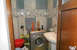 Vanzare apartament 3 camere, 82 mp, loc de parcare, zona strazii Buna Ziua