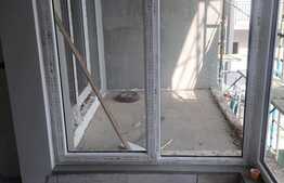 De vanzare apartament cu 2 camere, 50,37 mp, semifinisat, zona centrala