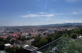 Office cu panorama pentru un birou de lux 