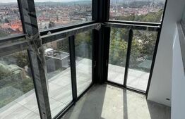 Office cu panorama pentru un birou de lux 