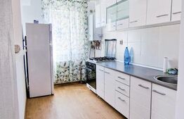 Apartament 2 camere, 48mp, parcare, zona Florilor