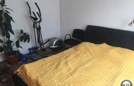De vanzare apartament 2 camere, 55 mp, decomandat, parcare, zona Oncos