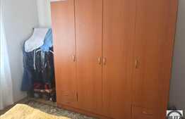 De vanzare apartament 2 camere, 55 mp,  decomandat, partial mobilat, zona Oncos