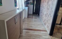 Casa 5 camere, Sacele , panouri solare 6kw,  terasa , 835 mp teren