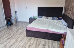 Casa 5 camere, Sacele , panouri solare 6kw,  terasa , 835 mp teren