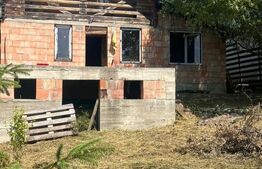 Casa individuala sau pentru vacanta, 136mp utili si 700mp teren in Campenesti