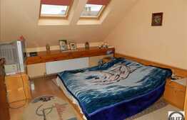 Apartament 3 camere in casa, boxa, zona centrala!