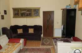 Apartament 3 camere in casa, boxa, zona centrala!