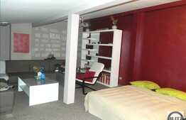 Apartament cu scara interioara, 3 camere, 92 mp, 2 parcari cu CF, zona Terra!