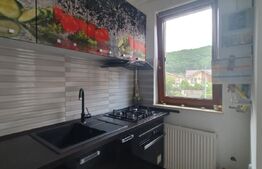 Apartament 2 camere, etaj 1, 2 locuri de parcare, la 5 minute de Vivo!