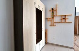 Apartament 3 camere, decomandat, parcare, zona Eroilor