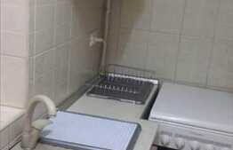 2 camere, decomandat, 50 mp, balcon inchis, zona Teodor Mihali