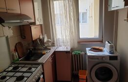 Apartament, 3 camere, 69 mp, 2 parcari, zona Piața Flora