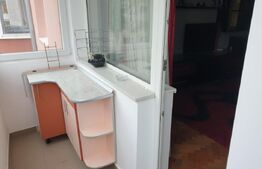 Apartament, 3 camere, 69 mp, 2 parcari, zona Piața Flora