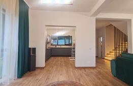 Duplex mobilat si  utilat  la liziera padurii.