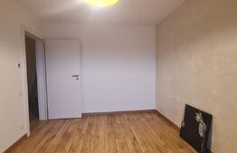 Duplex mobilat si  utilat  la liziera padurii.