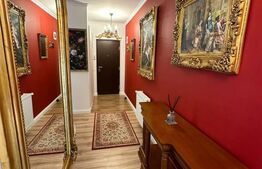 Apartament boem, 3 camere, 2 bai, garaj, zona Regal