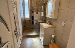 Apartament boem, 3 camere, 2 bai, garaj, zona Regal